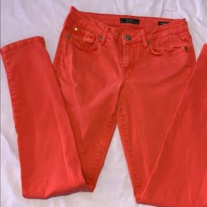 Jessica Simpson KISS Me Jeggings